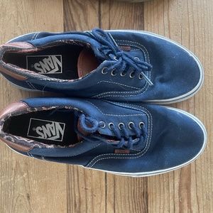 Men's Van's size 8.5